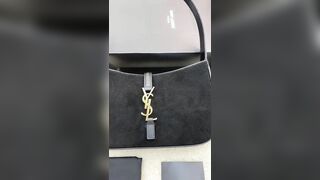 YSL 657228