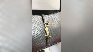 YSL 657228