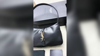 YSL 763419